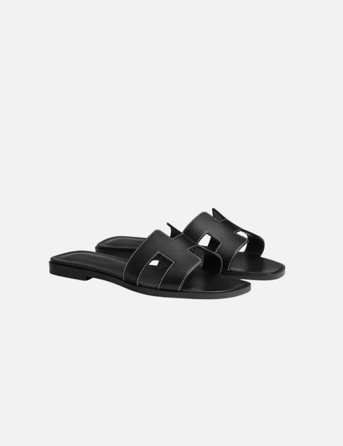 "Herm" Oran Sandal